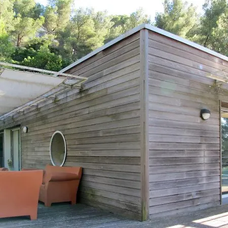 Sleeps 6 Pool Wifi *