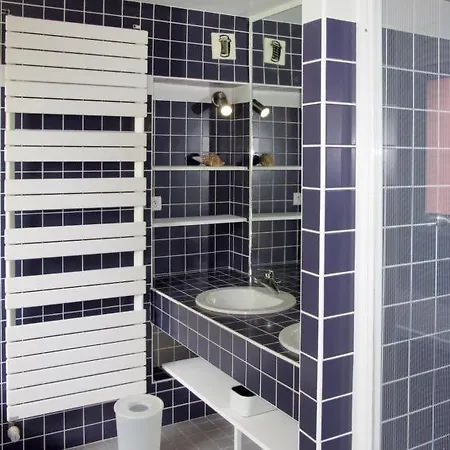 Σπίτι διακοπών Sleeps 6 Pool Wifi Carqueiranne