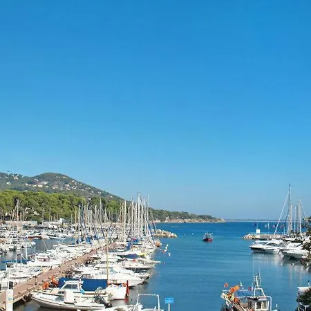 Sleeps 6 Pool Wifi Carqueiranne